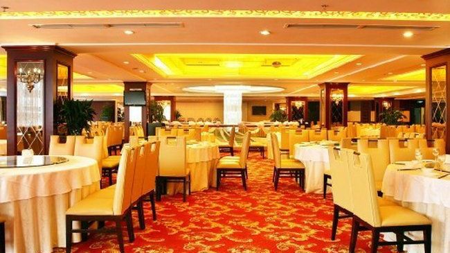 Crown International Hotel Chengdu Restaurant photo